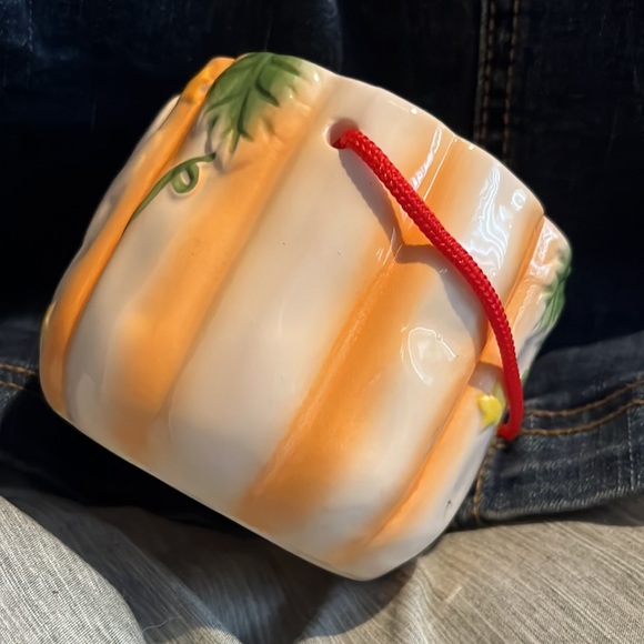 Royal Norfolk Halloween hanging container - Picture 5 of 9